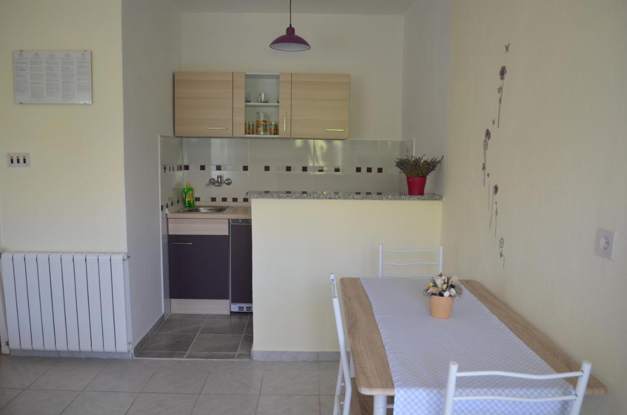 Apartments Alen Draga Bascanska Exterior photo